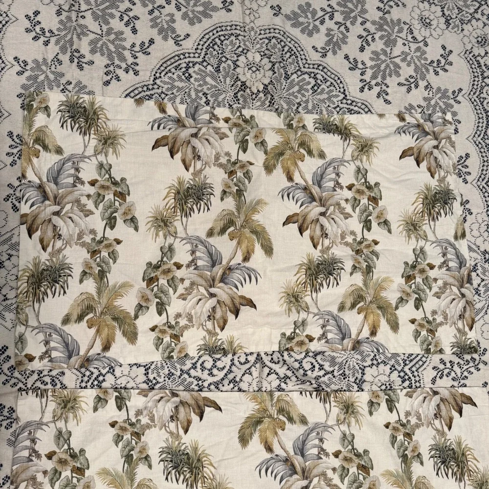 Set of 2 Tommy Bahama Classic Botanical Print King Size Pillowcases Tropical